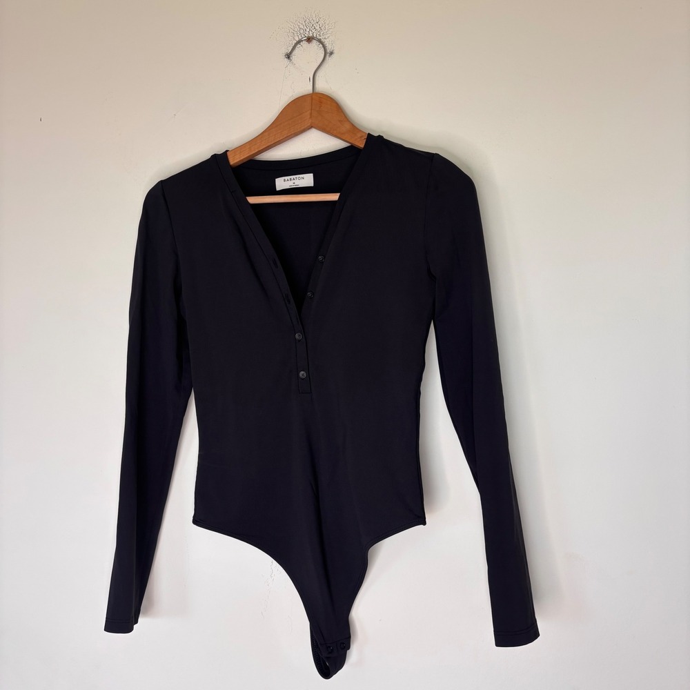 Aritzia Babaton Henley Long Sleeve Black Stretch Body Suit Size Medium